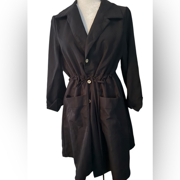 Dresses & Skirts - Elegant Black Button-Up adjustable dress